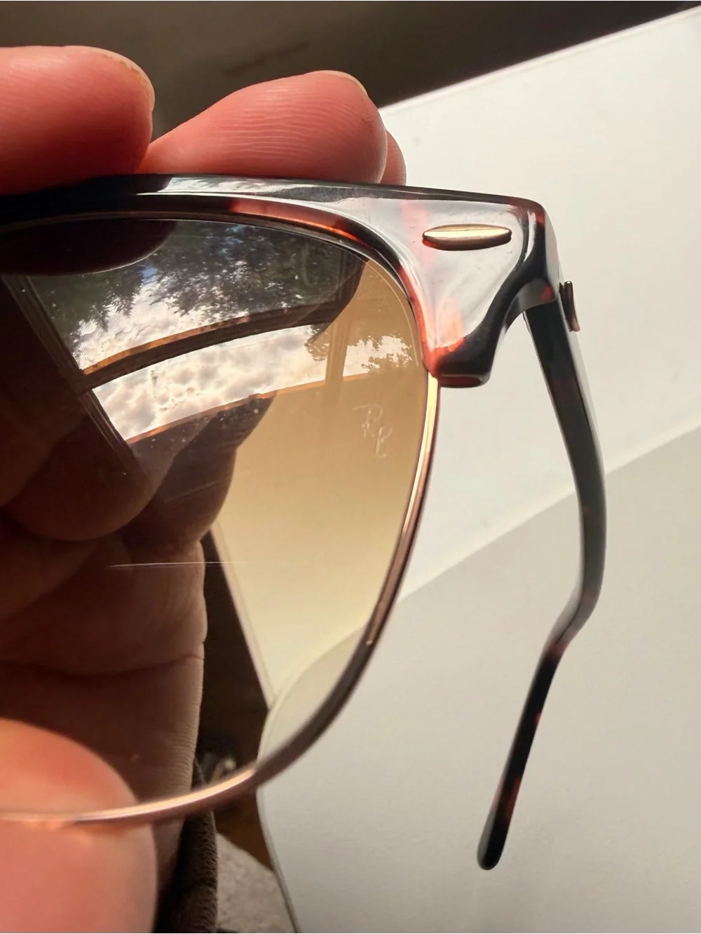 Ray-Ban Men's Tortoiseshell Frame Sunglasses with Brown Gradient Lenses